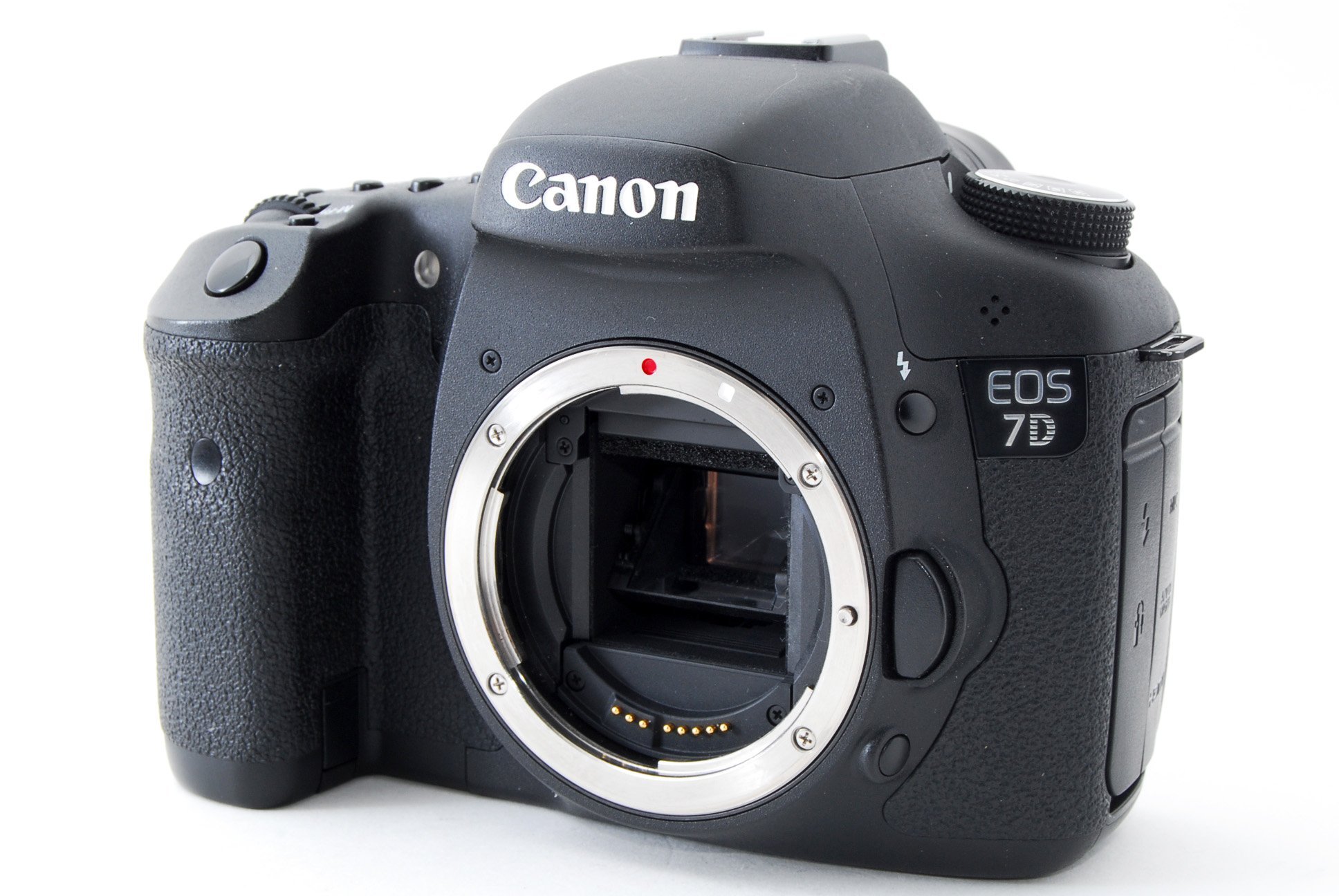 Canon Eos 7D DSLR Camera view 3